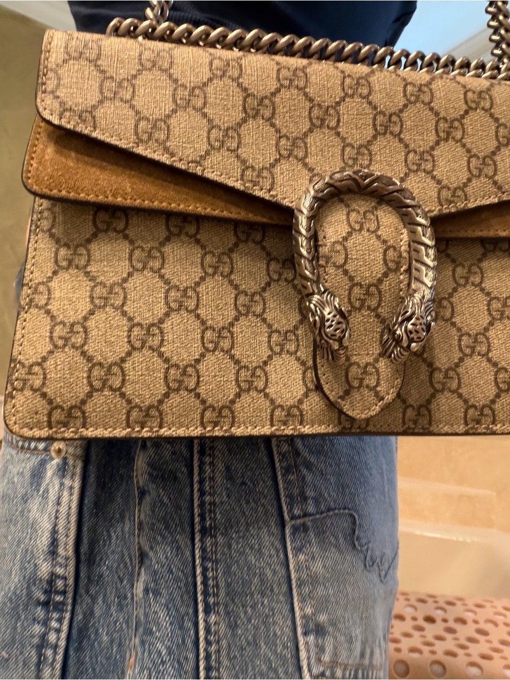 Gucci Beige GG Supreme Dionysus Shoulder Bag with Gold Hardware - Picture 5 of 13